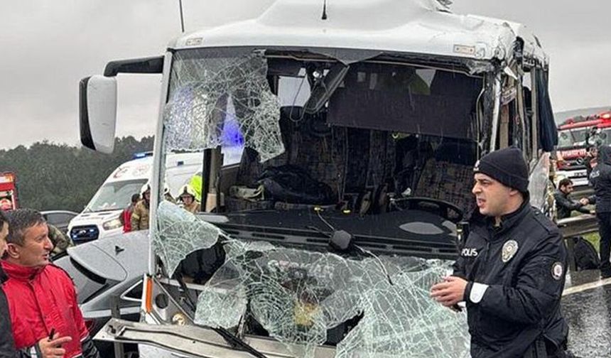 Başakşehir’de Polis Servisi Kazası: Önce Şehit Haberi Geldi Sonra Mucize Yaşandı!
