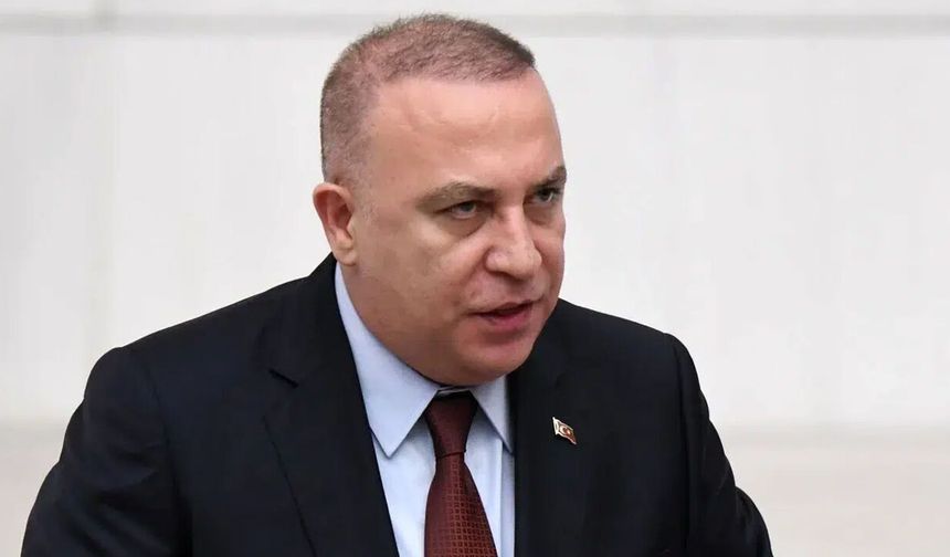 İzzet Ulvi Yönter kimdir, niye istifa etti, hangi mesajları verdi?