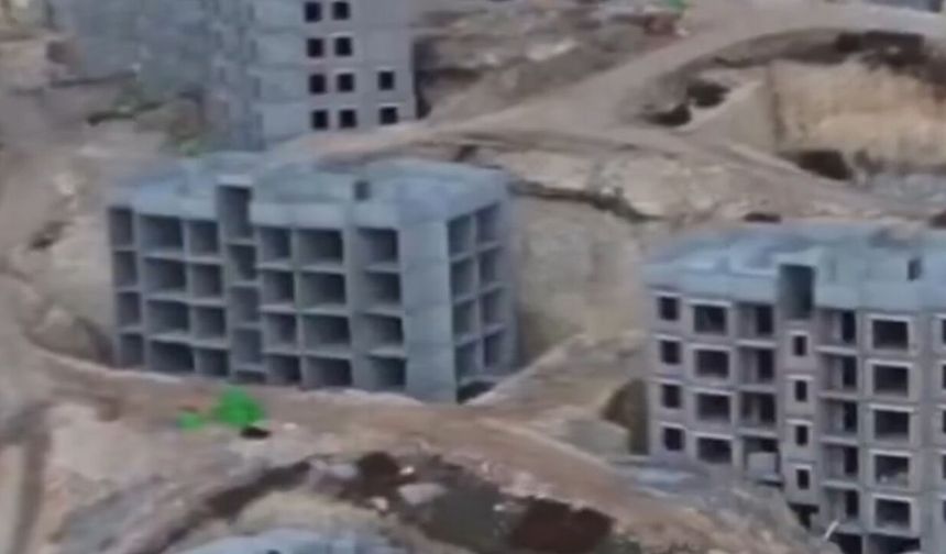 Kanal İstanbul Güzergahında Tartışmalı Görüntü: Sazlıdere TOKİ Konutlarında Devasa Kot Farkı