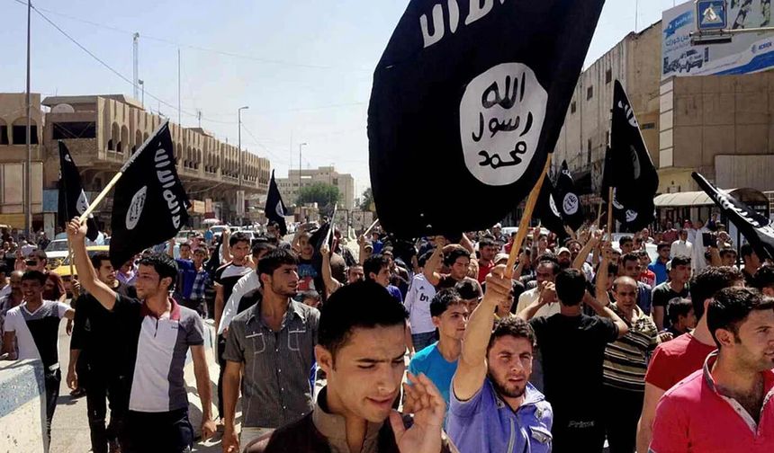 Sessiz ve Derin Dönüşüm: Türkiye’de Selefi Gettolaşma ve "Sanal Medrese" Tehdidi