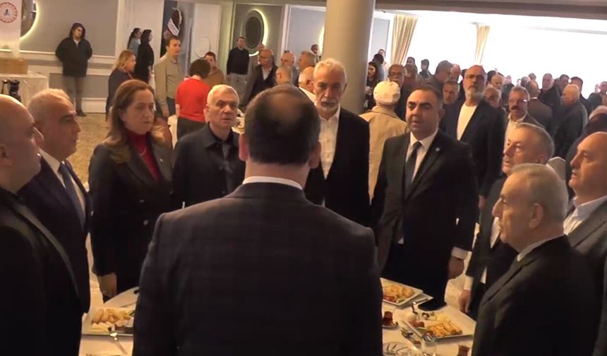 Siyaset ve Sendika Dünyası Küçükçekmece'deki Dayanışma Kahvaltısında Buluştu