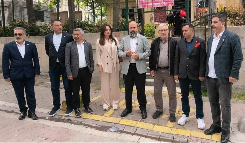 Esenyurt’ta Tüm Siyasilerden Kayyuma Ortak Tepki
