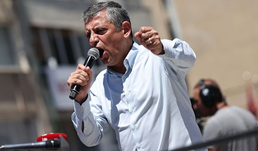Özgür Özel'den 'Sivil Darbe' Çıkışı: "CHP, Kara Düzene Payanda Olanlardan Arınacak"