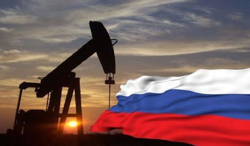 Türkiye'nin Rus Petrolü İthalatında Keskin Düşüş: 1,5 Yılın En Düşük Seviyesi Bekleniyor