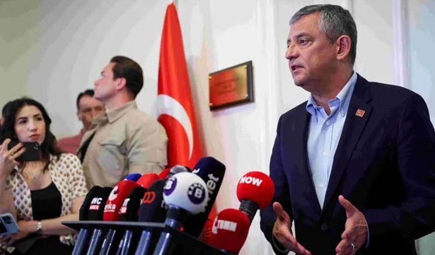 CHP’de Bölünme Kapıda: Özgür Özel Kanadının 4 Adımlı "Yeni Parti" Planı Sızdı!