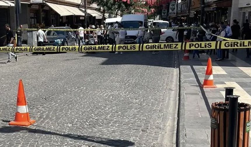 Koç Grubu'na Ait Banka Şubesine Silahlı Saldırı: Diyarbakır'da Yapı Kredi Hedef Alındı!