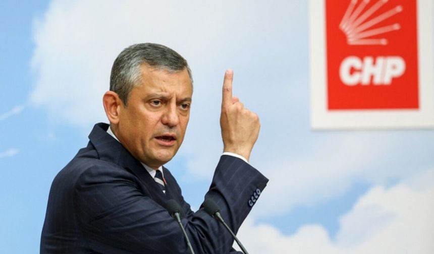 Özgür Özel: "Partinin Kalbini Kimseye Vermeye Niyetimiz Yok!"