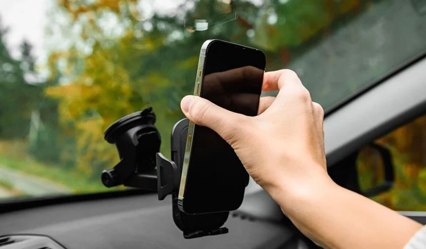Sürücülere Müjde: Araç İçi Ekran, Kamera ve Telefon Tutucularda Yeni Dönem Başladı!