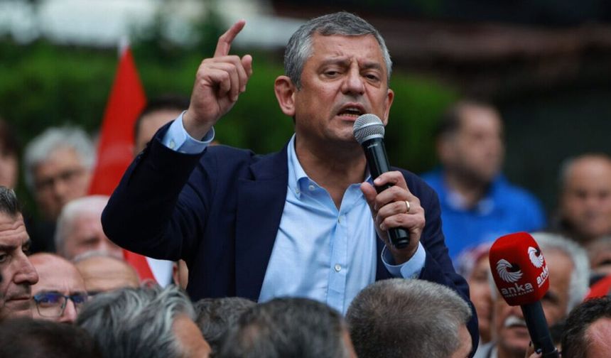 CHP'de Kurultay Düğümü Yargıya Taşındı: Özgür Özel'den Mahkemeye "Çağrı Heyeti" Başvurusu