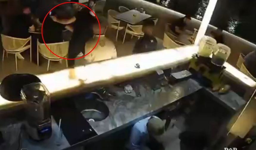 Kayseri'de İş İnsanı Alaaddin Çağlıköse'ye Bıçaklı Saldırı: Dehşet Anları Kamerada