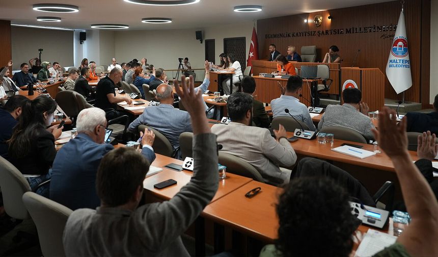 Maltepe Belediyesi'nde Temmuz Ayı Toplantıları Başladı: Karabulut'tan "Toplumsal Barış" Vurgusu