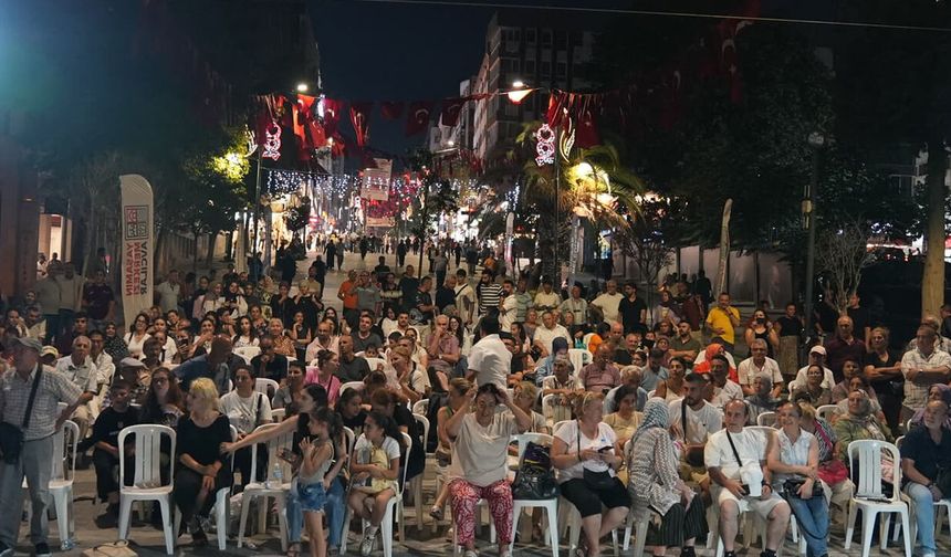 Avcılar'da Yaz Akşamları Renkleniyor