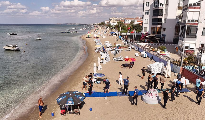 Büyükçekmece’de kumsal işgaliyeleri tarih oldu!