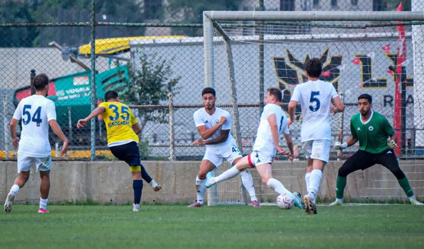 Küçükçekmece Sinopspor Bolu Kampına Galibiyetle Başladı