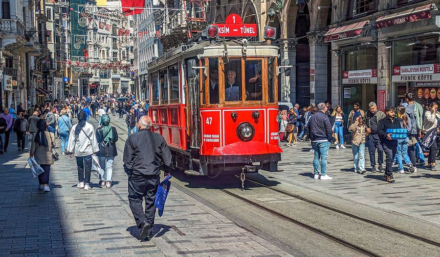TÜİK 2025 İç Göç İstatistiklerini Açıkladı: İstanbul Artık Göç Veriyor!