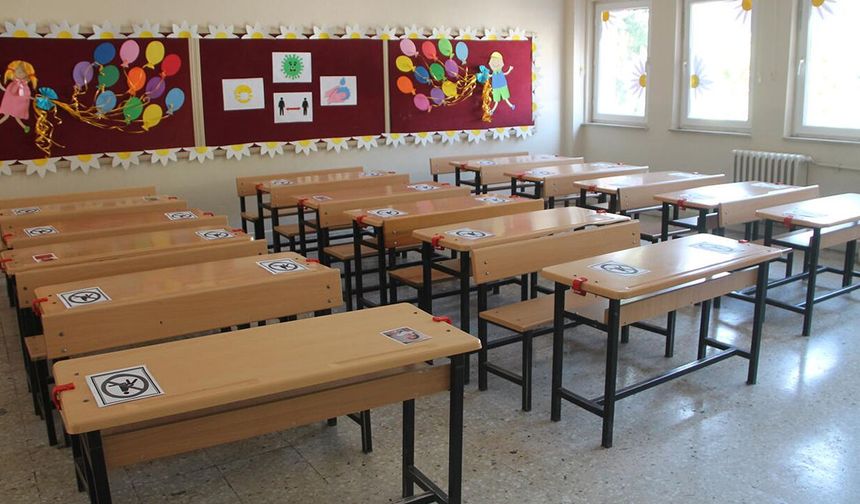 İstanbul'da Okullar İçin Kapsamlı Güvenlik Alarmı: İlk Gün Ders Saatleri Değişti