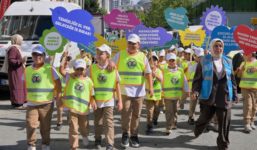 Minik Eller Esenyurt’u Temizledi
