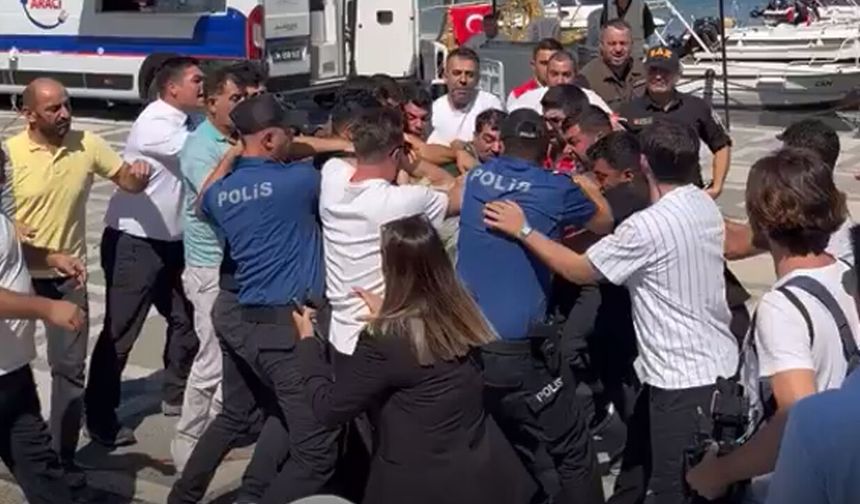 Silivri'de Batan Gemiyi Takip Eden Gazetecilere Çirkin Saldırı