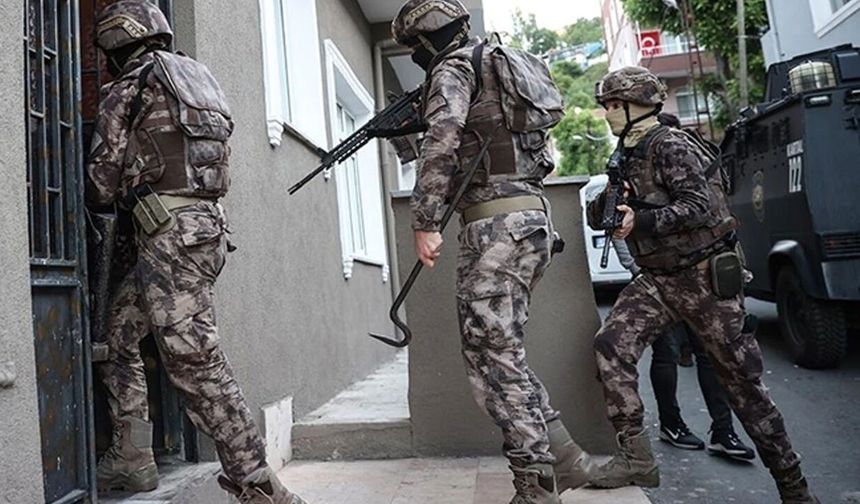 Son dakika: Sultanbeyli'de IŞİD Operasyonu: Çıkan Çatışmada Bir Sivil Hayatını Kaybetti