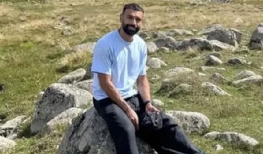 Trabzonlular, Salah'ın Fotoğraf Çektirdiği Kayaya Akın Etti: Turizm Patlaması Yaşanıyor