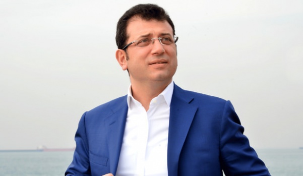 Tatil konusu yeterince konuşuldu, herkes bir yorum yaptı. Vatandaşlar da bu konuda yorum yapmıştır, biz işimizin başındayız.