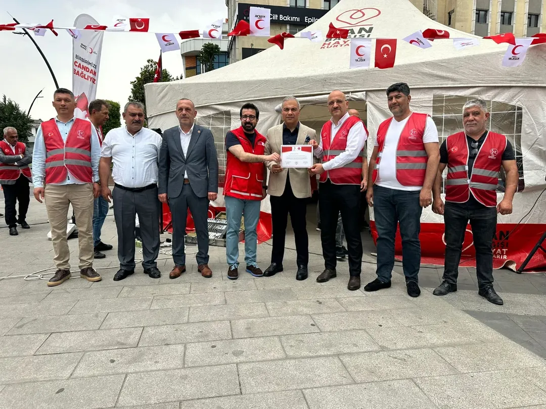 Belediye Meclis Üyemiz Sn.mehmet Cem Özel Ve İlçe Başkan Yardımcımız, Mhp Küçükçekmece İlçe Baş