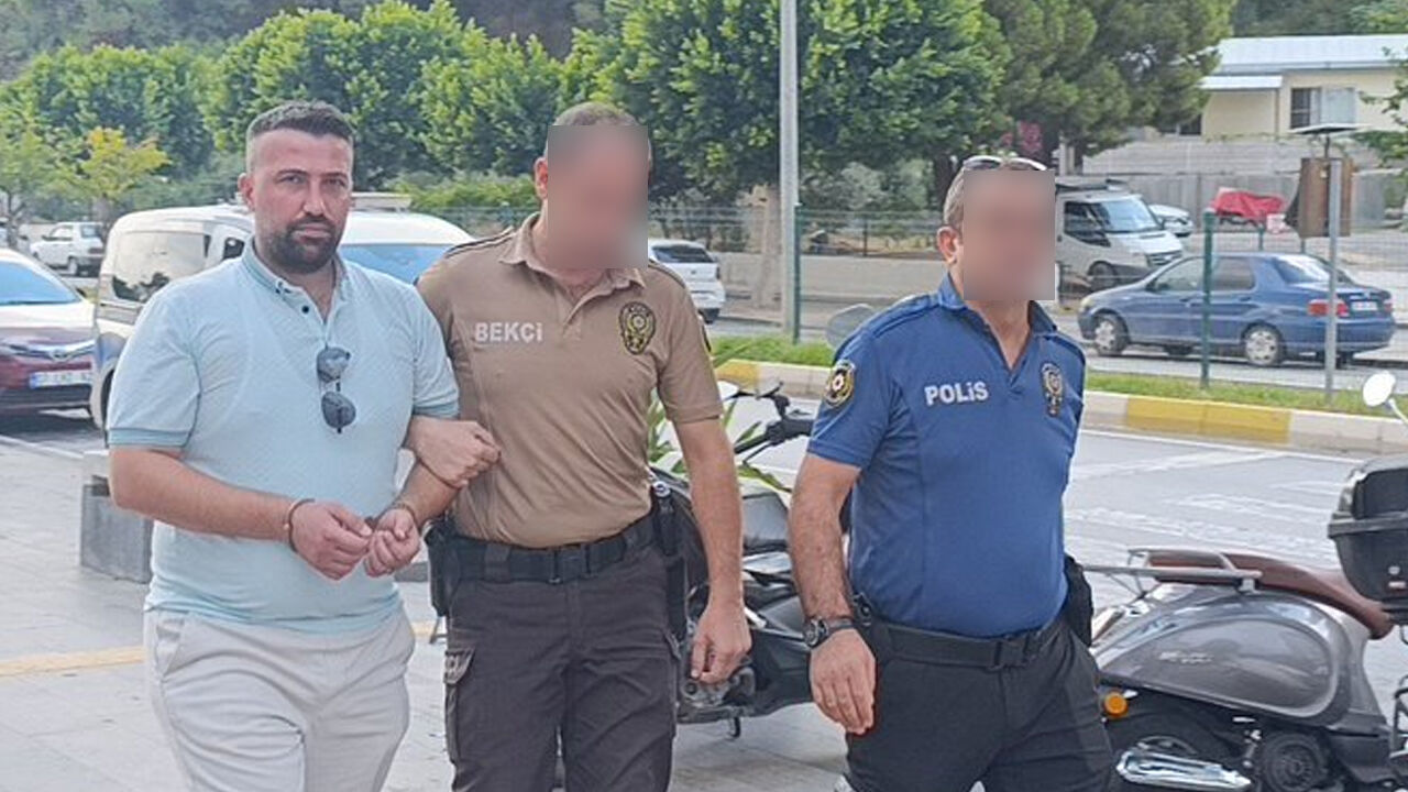 Antalya'da İnanılmaz Olay: Ölen Kişinin Ehliyetiyle Servis Şoförlüğü Yapan 22 Yıl Hapis Firarisi Yakalandı!